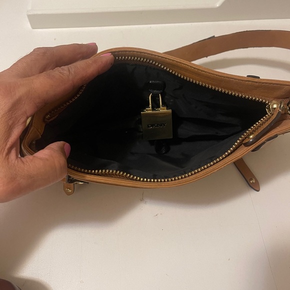 Dkny Leather Light Brown Handbag Zip Up with gold locks for kays - Picture 9 of 16